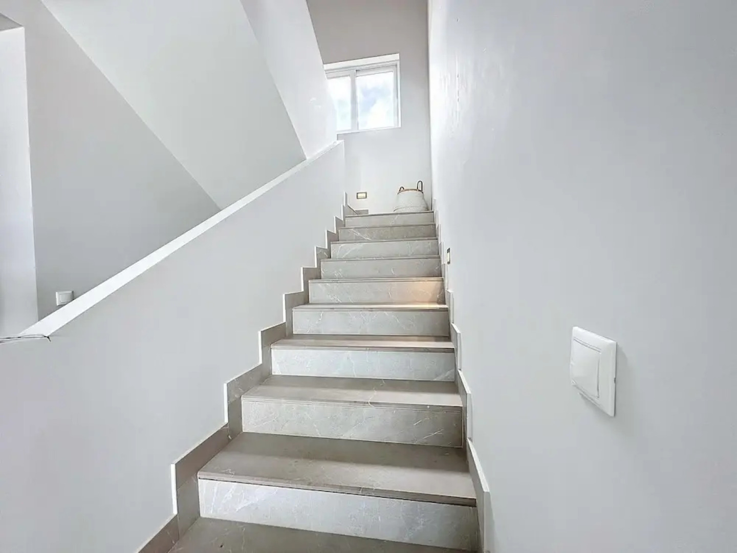 Modern VIP Villa 100 Privacy Stunning Views