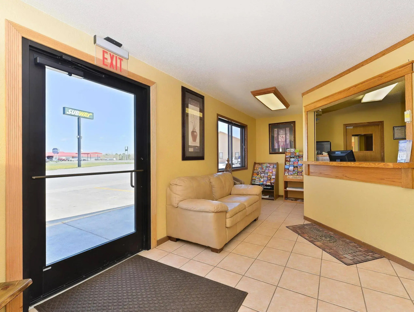 Americas Best Value Inn Kadoka