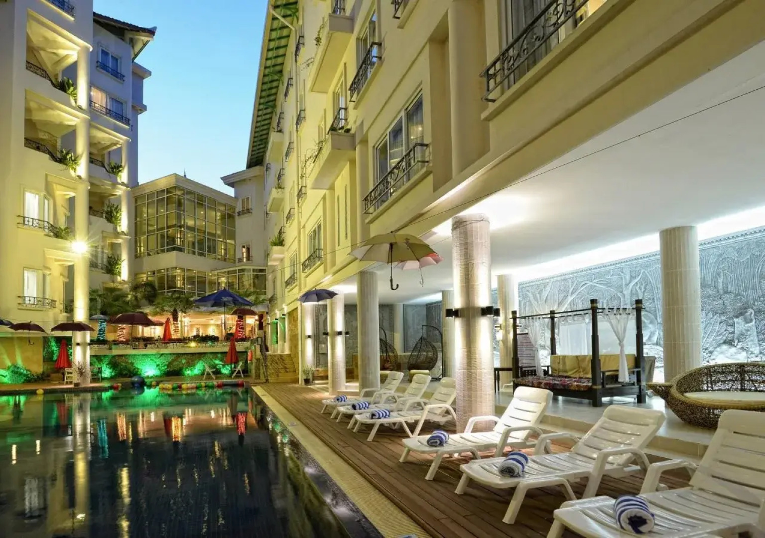 Holiday Villa Nataya