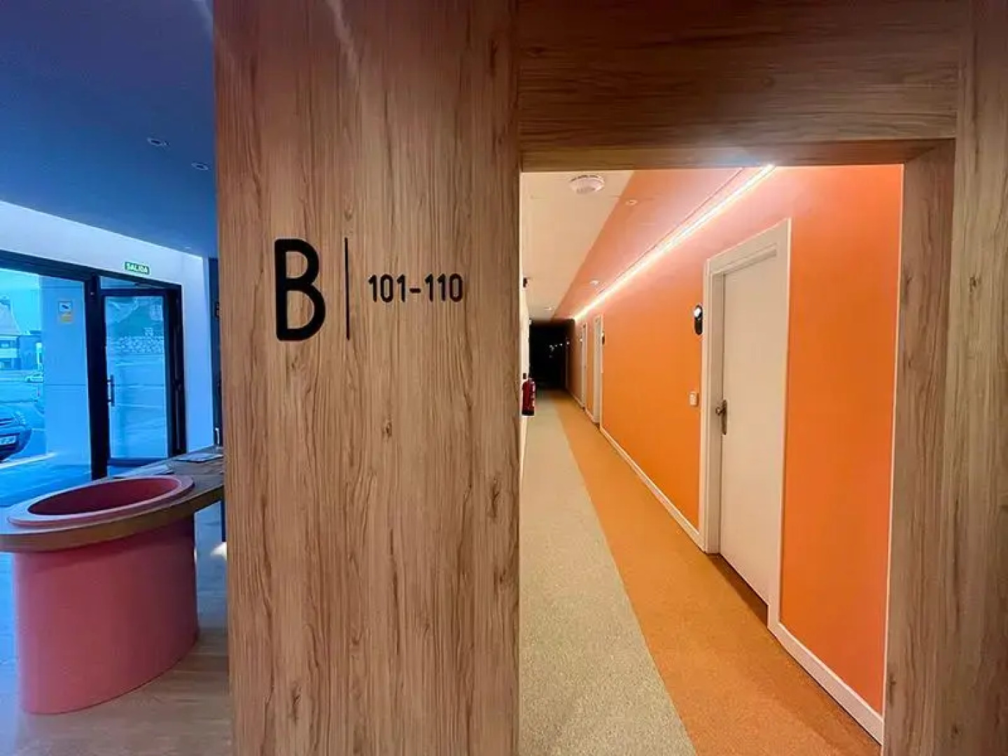 La Marina Sunset 3000