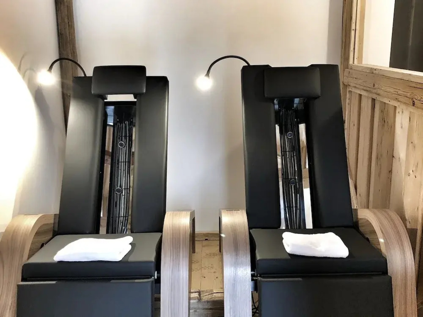 Unique House in the Vogtland Region With Open Architecture and Special Atmosphere