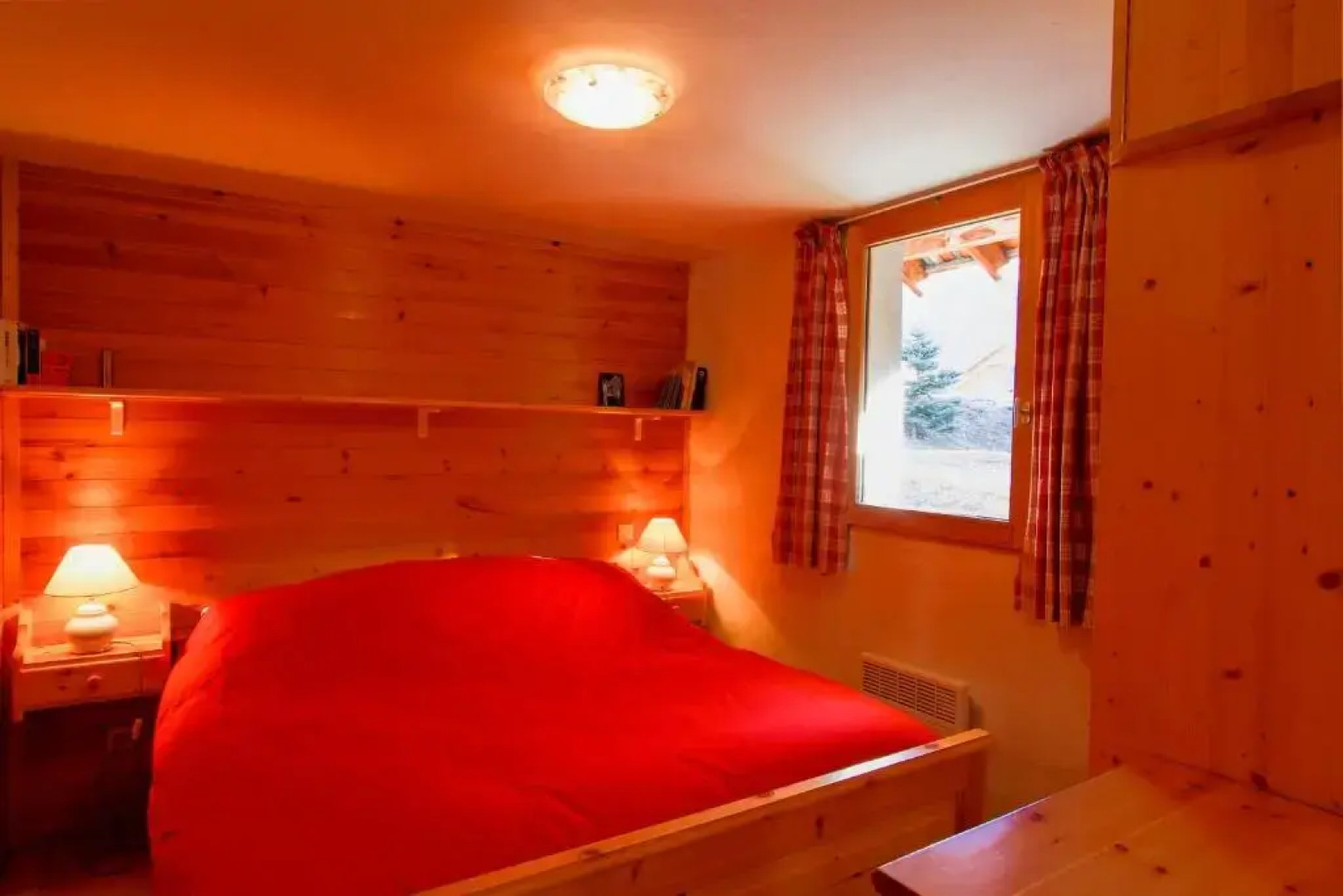 Le Miou: hameau des Chazals Nevache Hautes Alpes