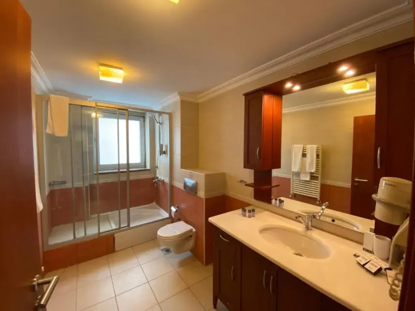 Triada Hotel Gayrettepe