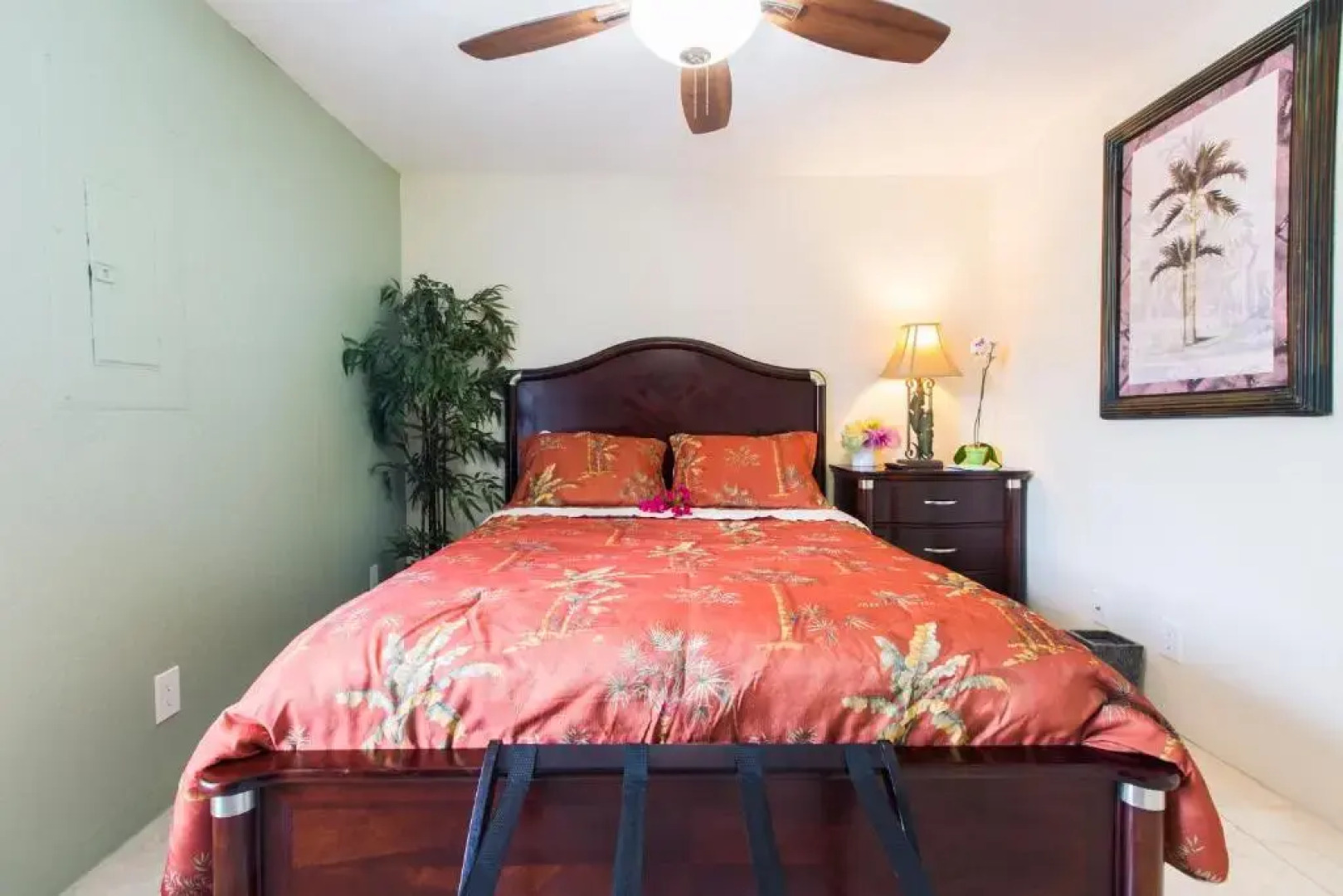 Tropical Garden Bungalow B