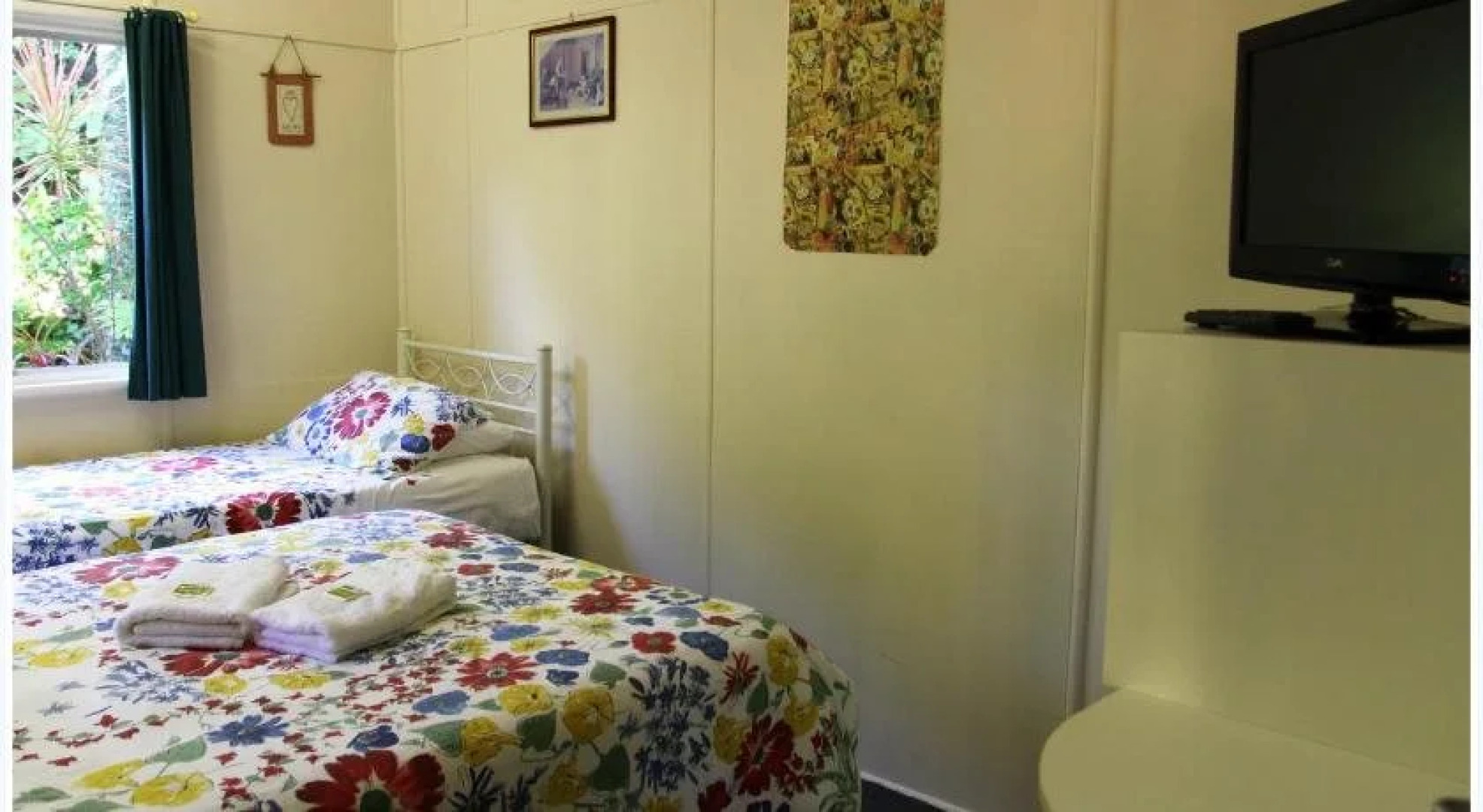 Coral Lodge Bed and Breakfast Inn