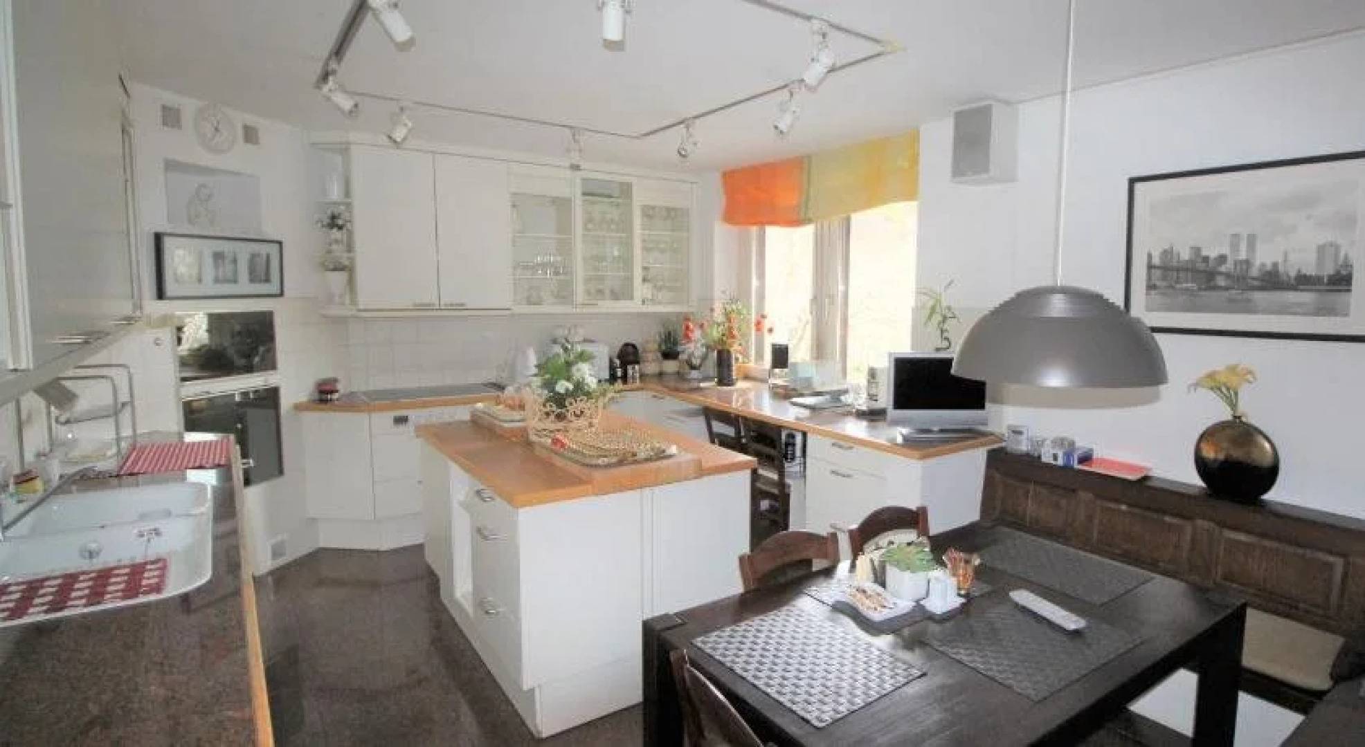 Schwarz Wienerwald Appartements