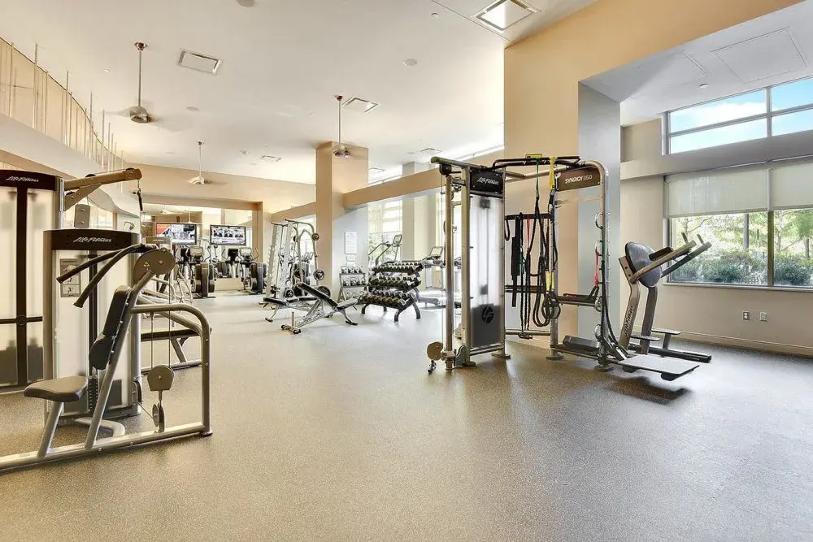 Bridgestreet Acadia at Metropolitan Park