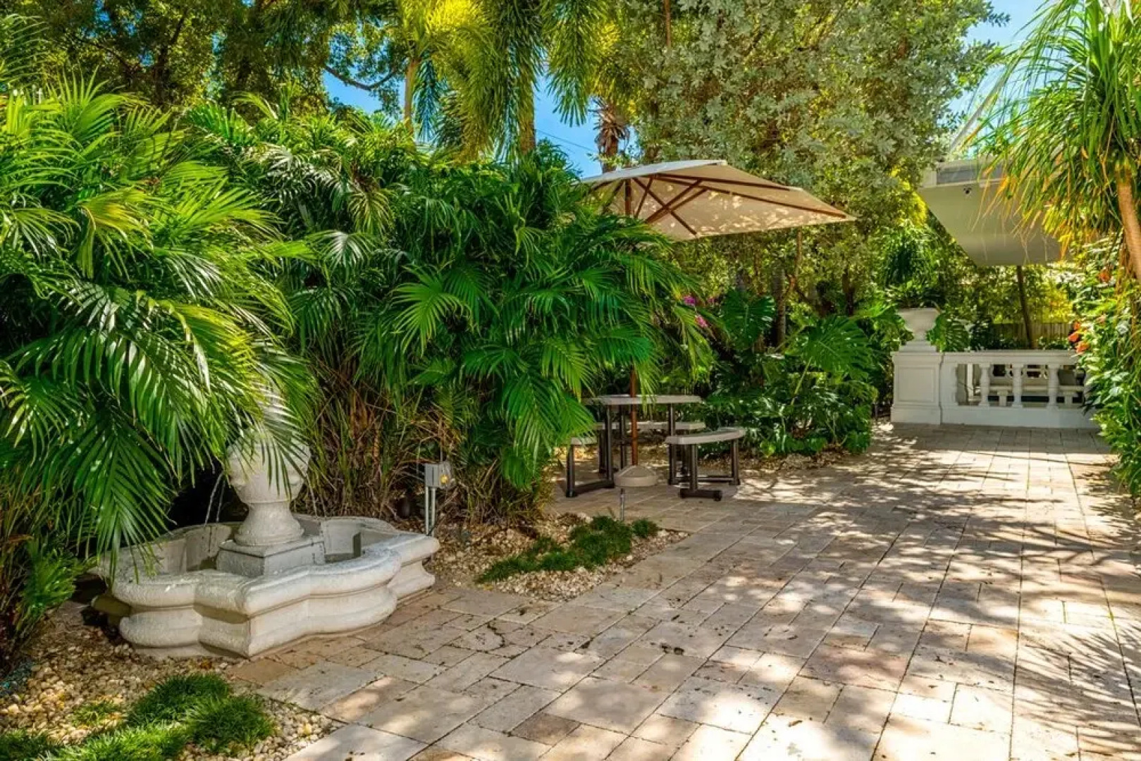 The Fountain Vacation Rentals