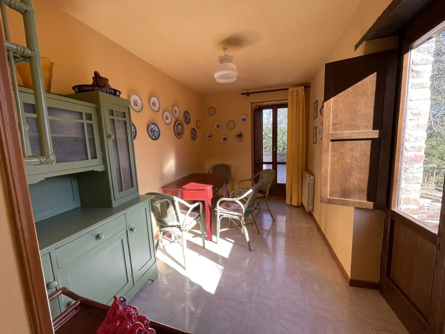 A holiday home with swimming pool in a national park