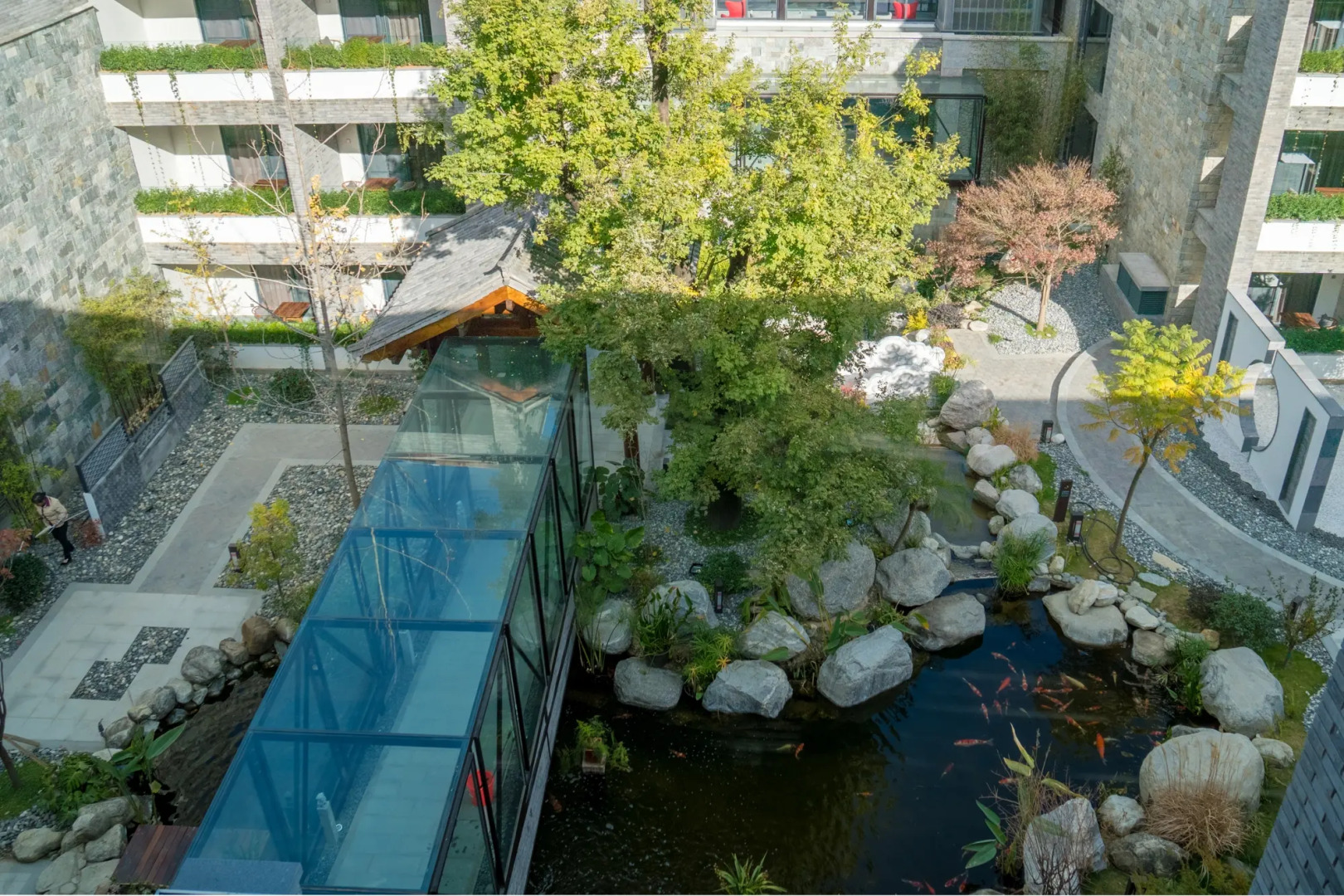 Dali Lridescent Clouds Hotel