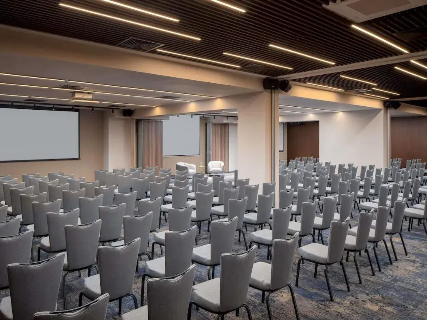 Mercure Conacul Cozieni