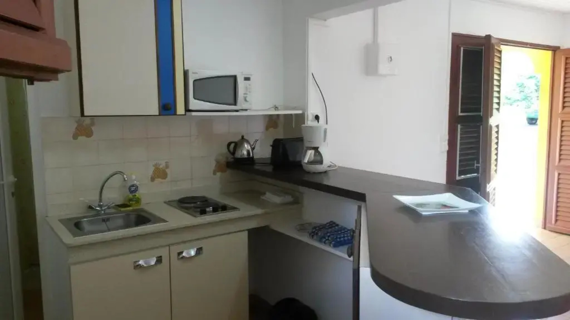 Residence Cap Evasion