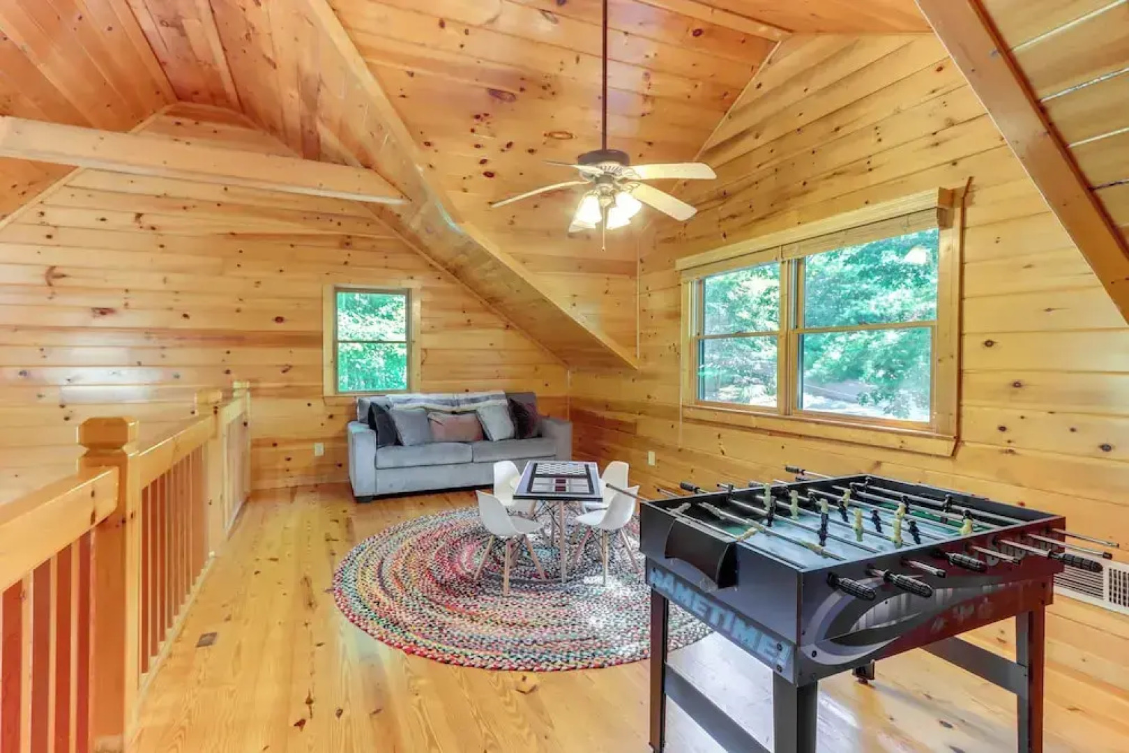 Deck & Private Hot Tub: Cabin in Ellijay!