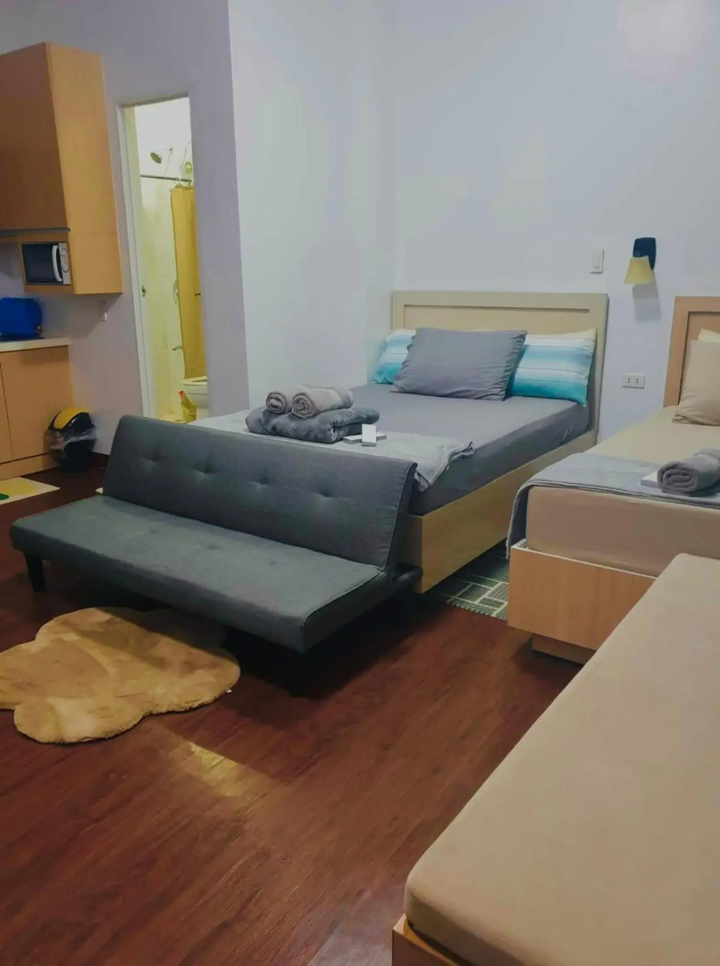Cozy Unit at the heart of Balanga City
