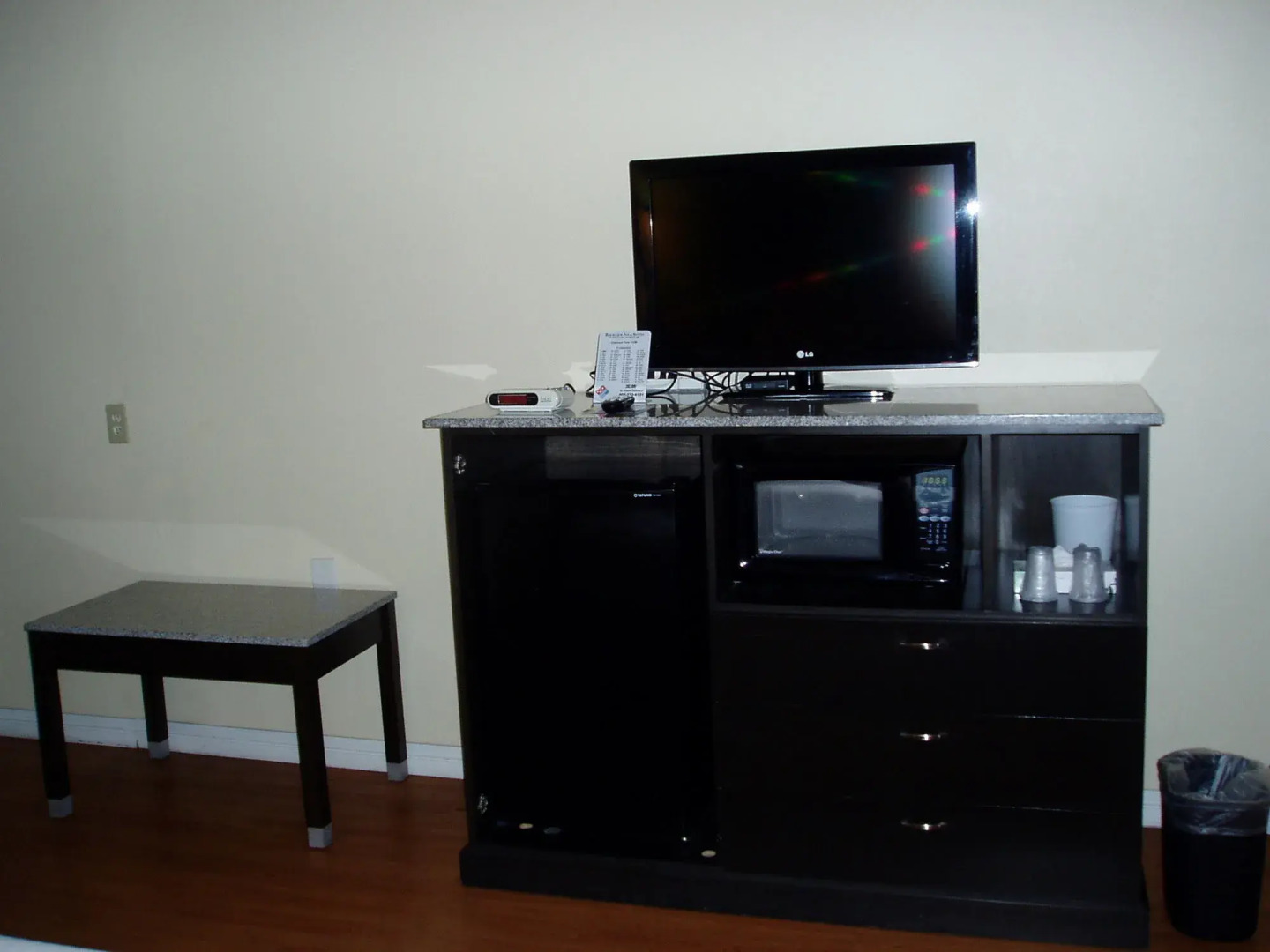 Rockview Inn and Suites