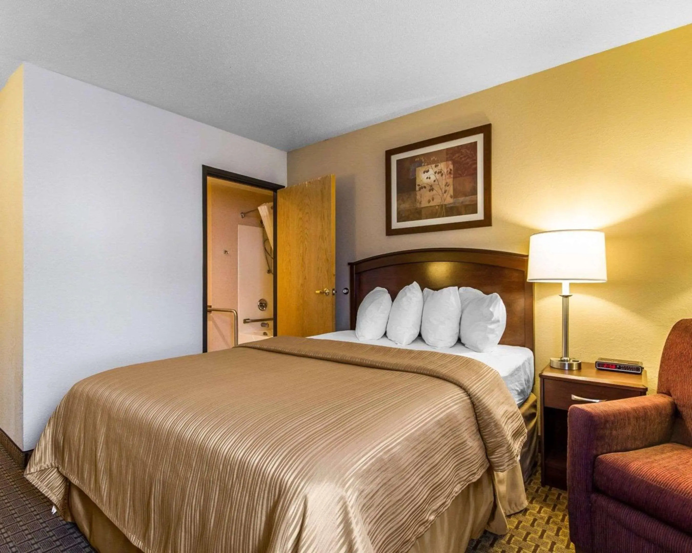 Quality Inn La Crosse North
