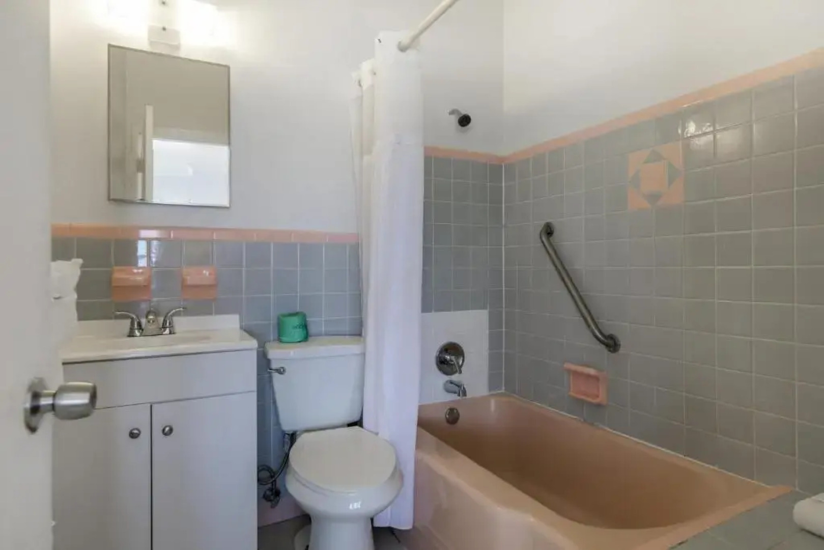 Paradise Oceanfront HBH