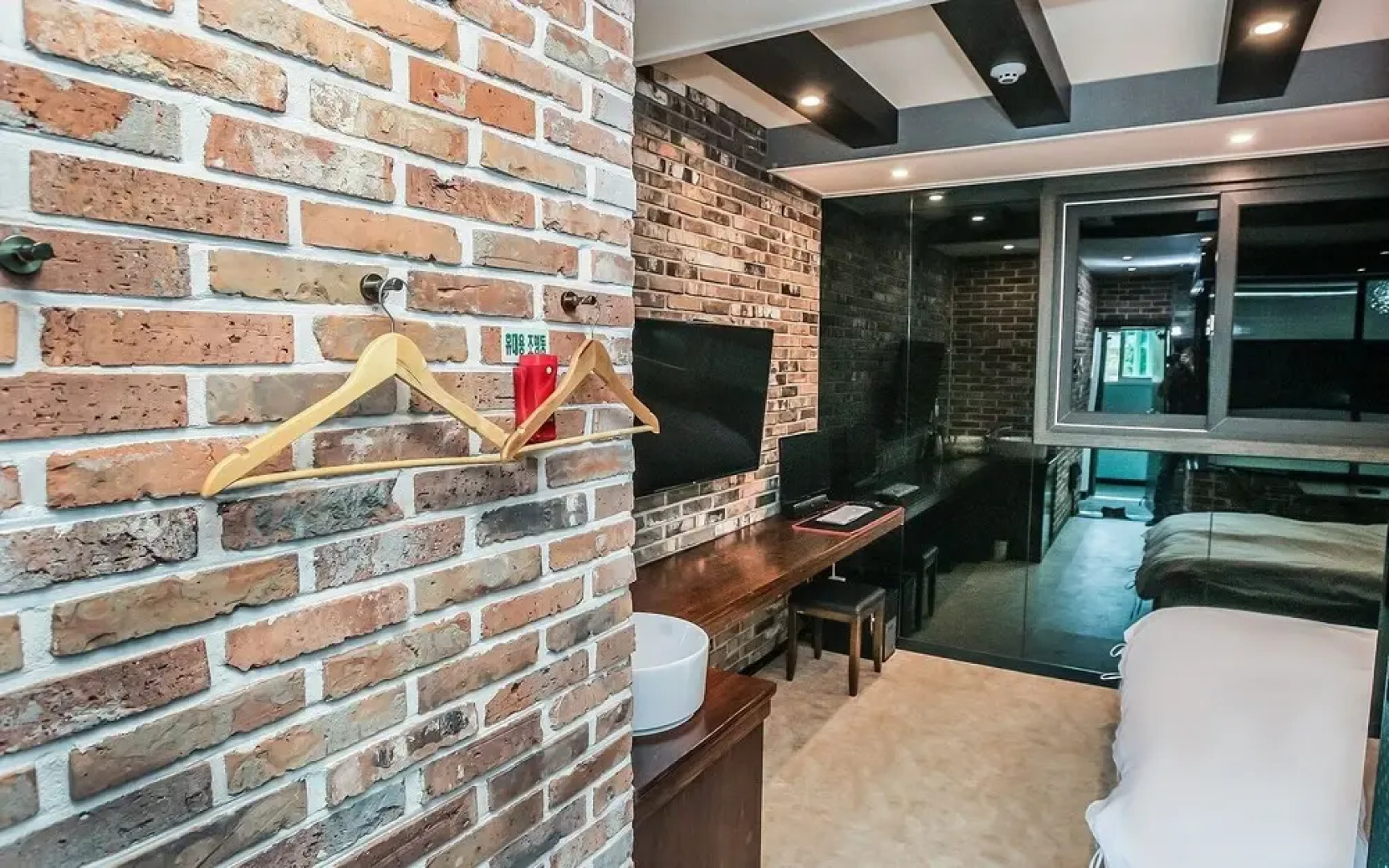 Taebaek M Plus Self Check-in Motel