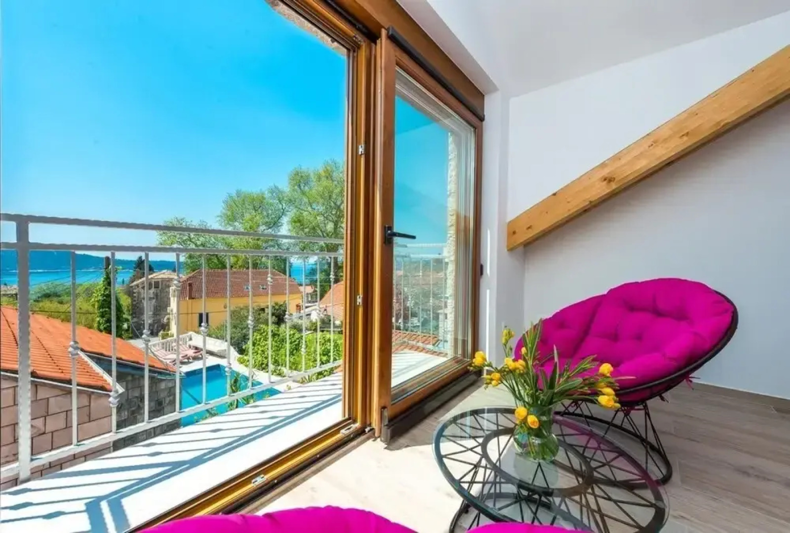 Villa Mia -three-bedroom Villa With Swimming Pool ID Direct Booker 990