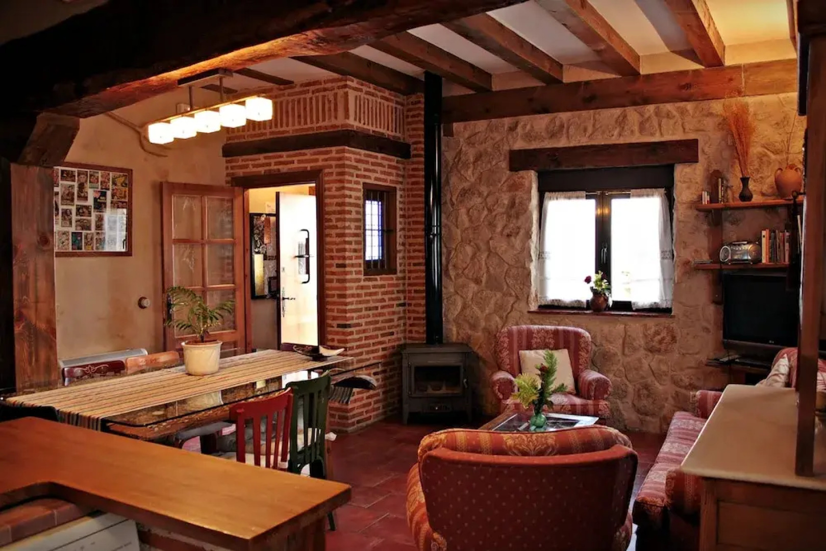 Casa Real Pósito II