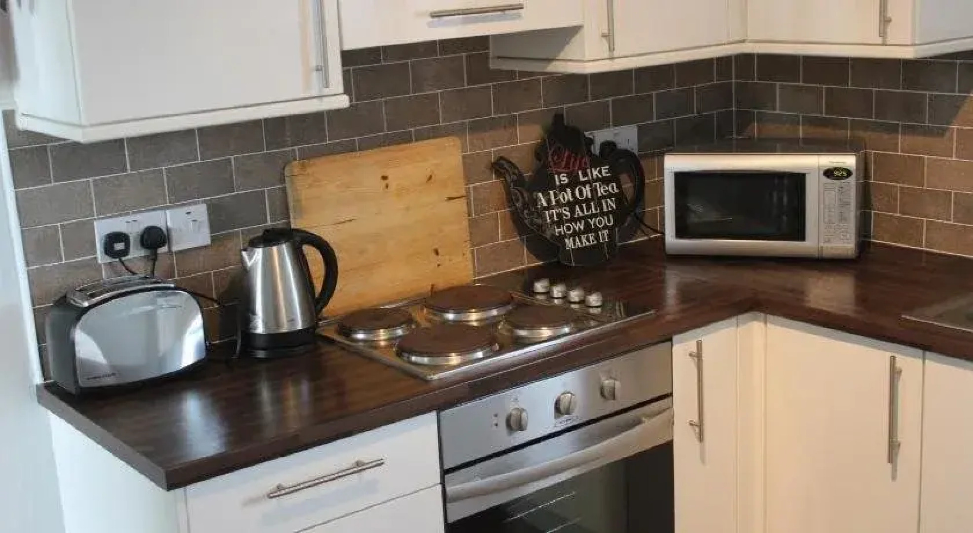 Burren Atlantic Hotel & Holiday Village