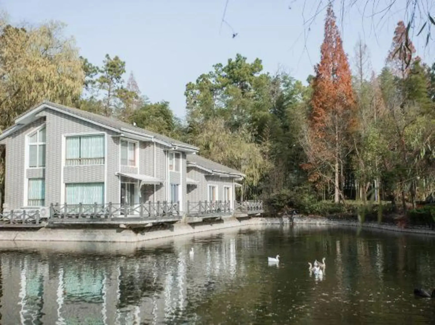 Weisheng Xiangyi Hotel (Xiangyi Building)