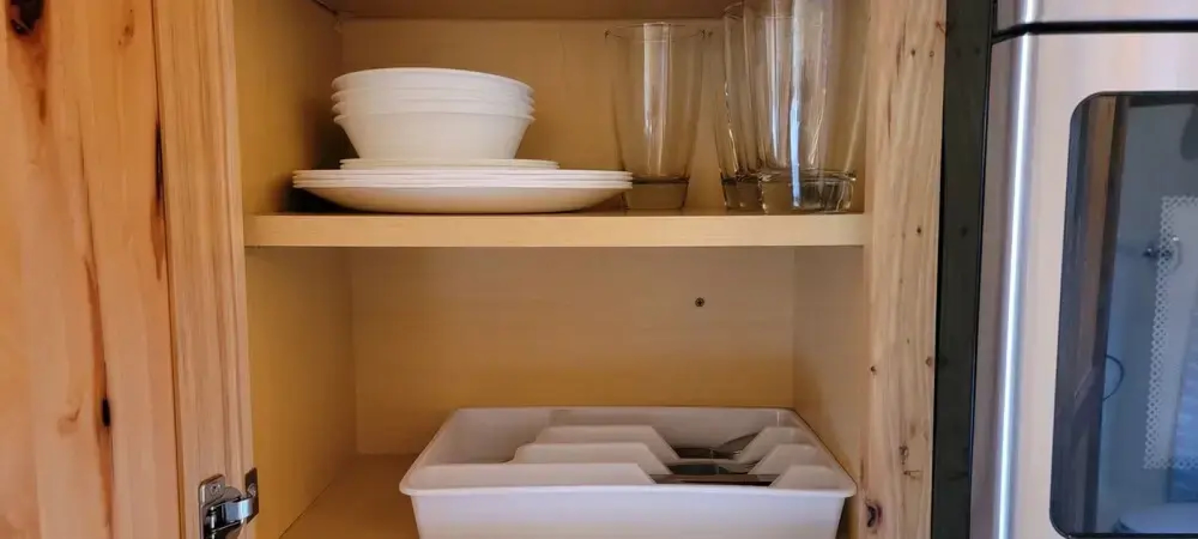 Stateline Cabins & RV