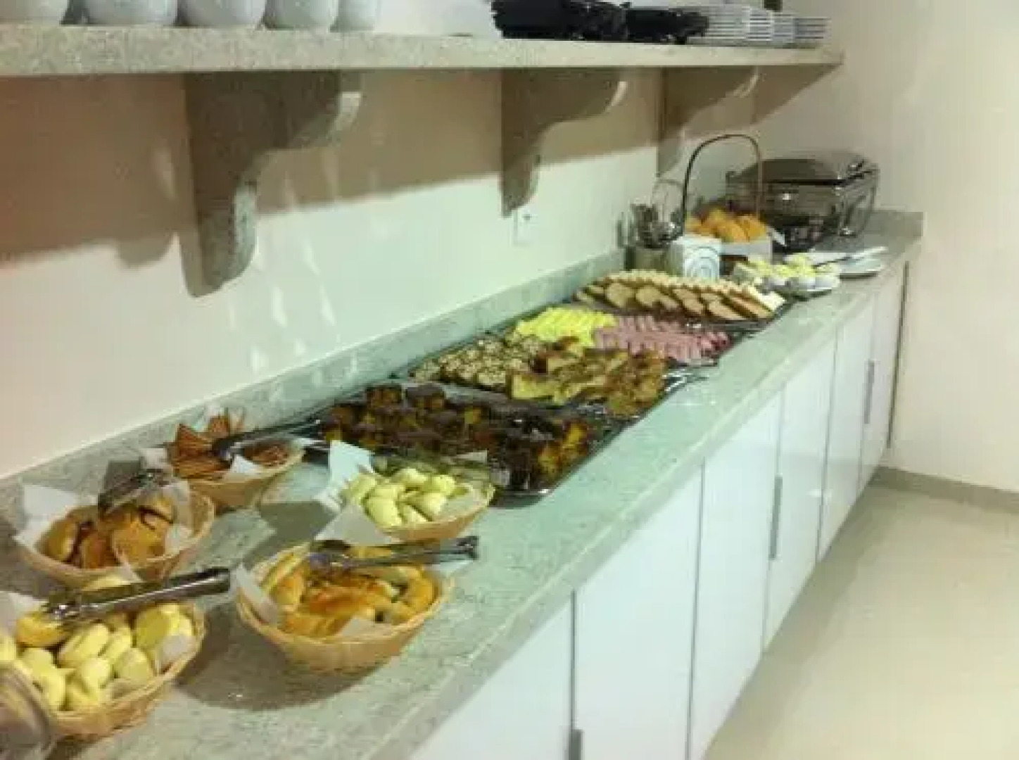 Di Napoli Plaza Hotel