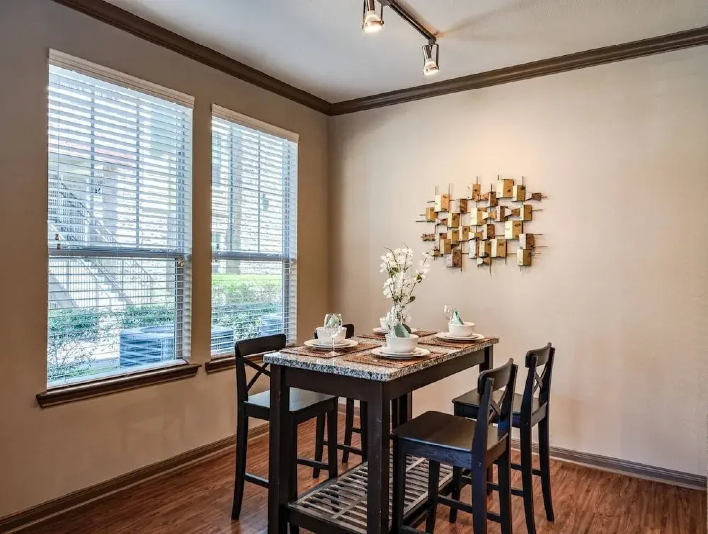 Dog-Friendly Woodlands Townhouse Near Market St.