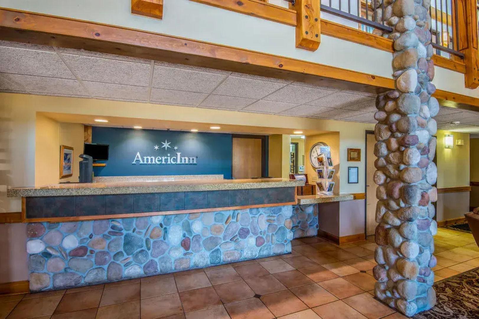 AmericInn Lodge and Suites