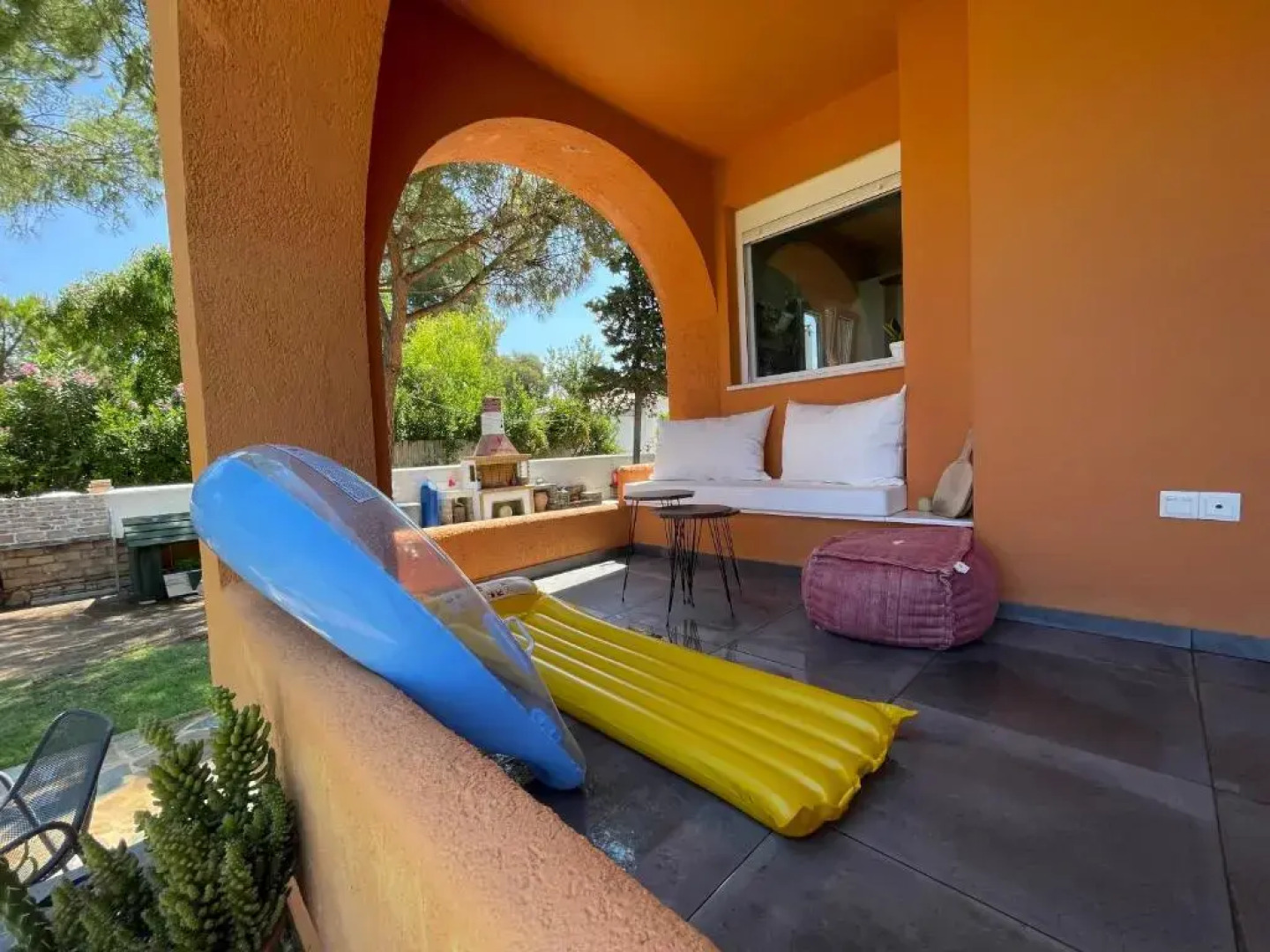 Pampas Seafront villa, 6 bedrooms, North Evvoia