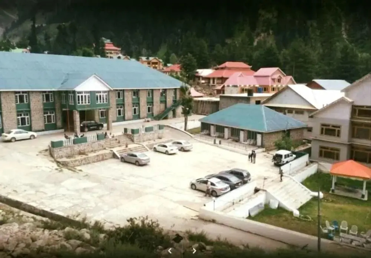 Troutland Hotel Naran