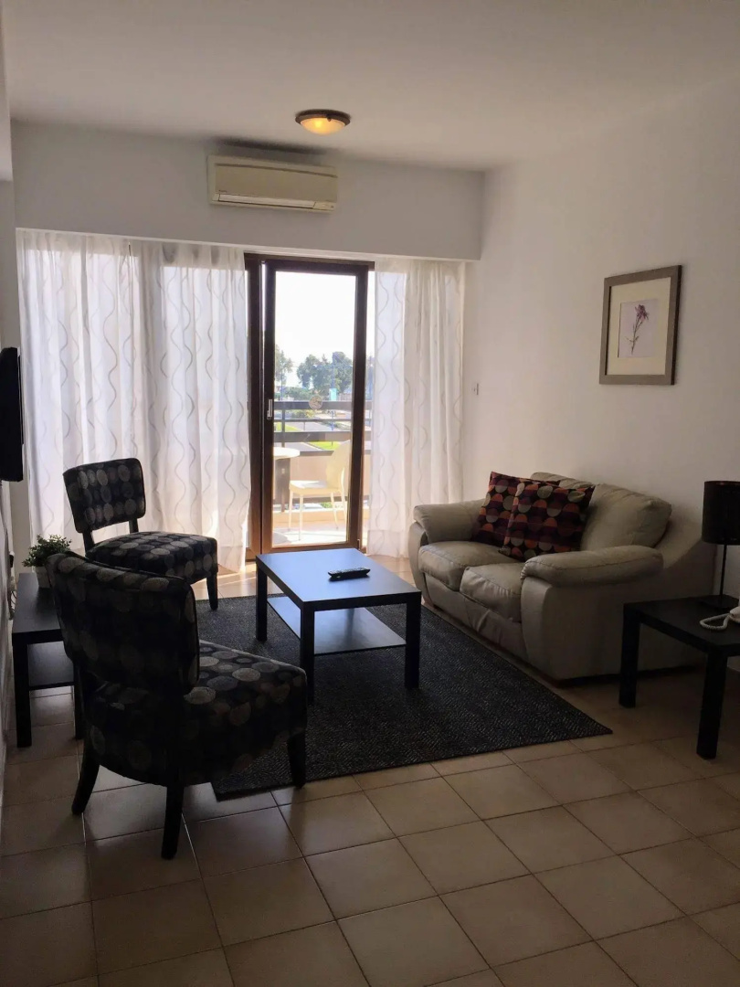 Pigeon Beach Hotel Apartments