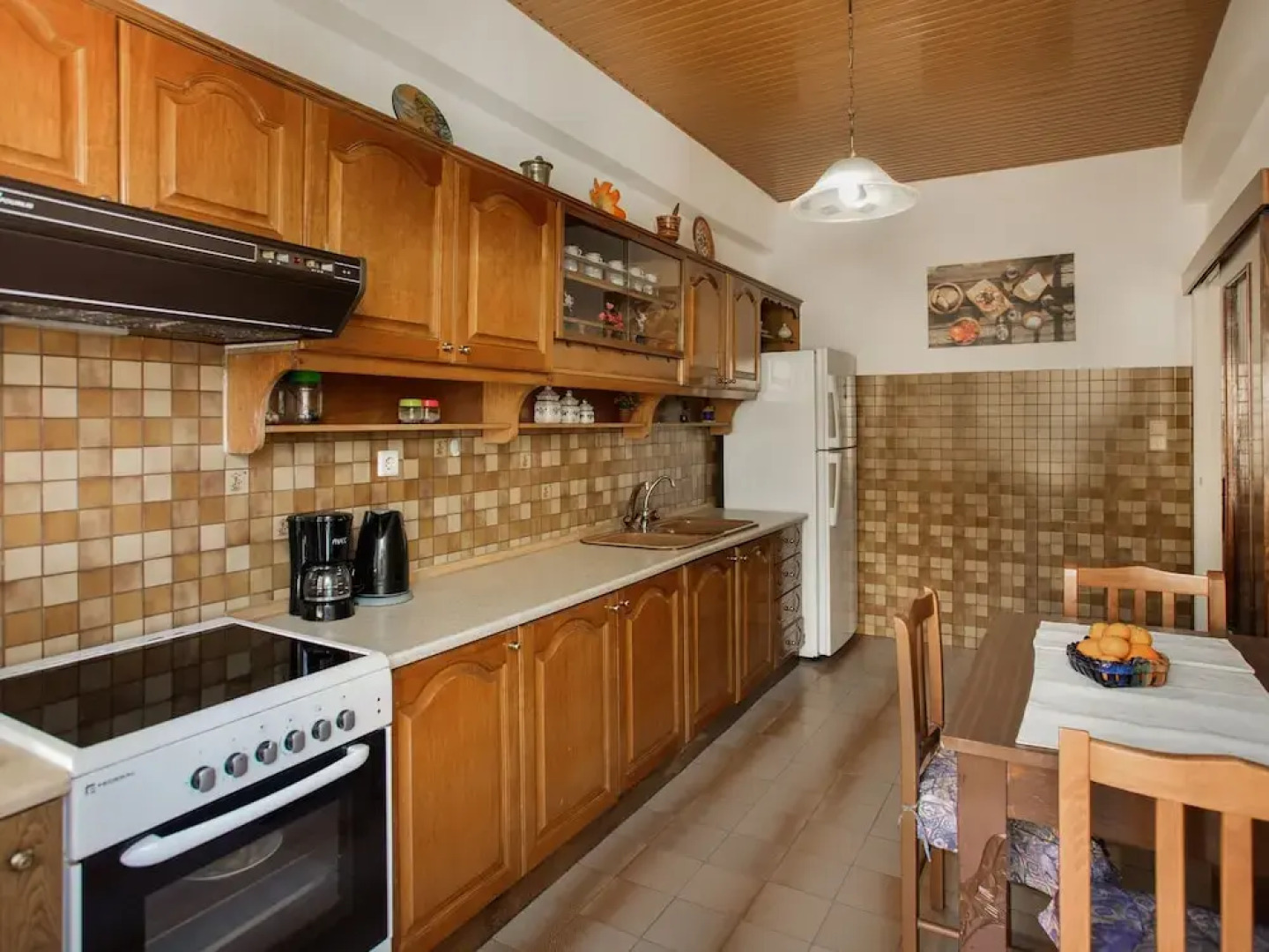 Gorgeous Holiday Home in Arhanes with Balcony