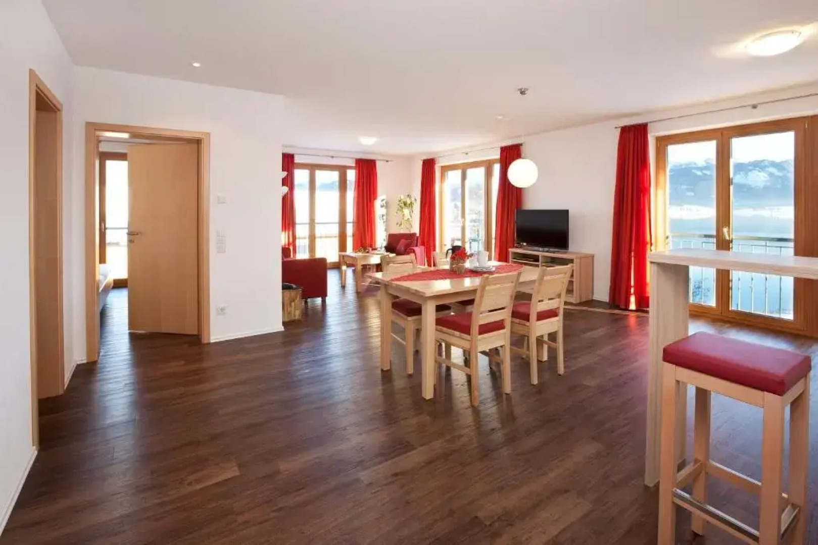 Seehotel und Appartements Schnöller