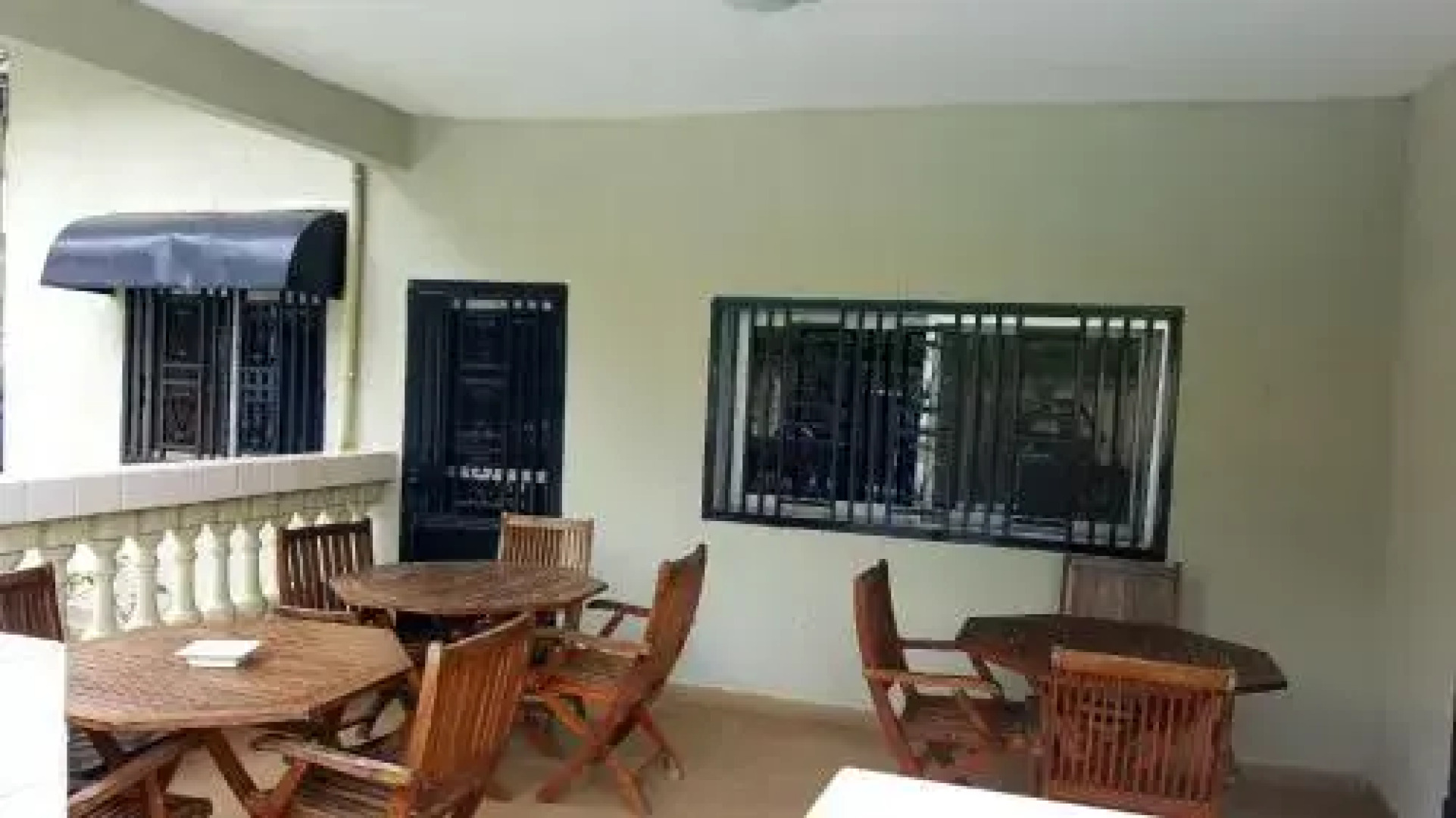 Le Petit Chalet Hotel