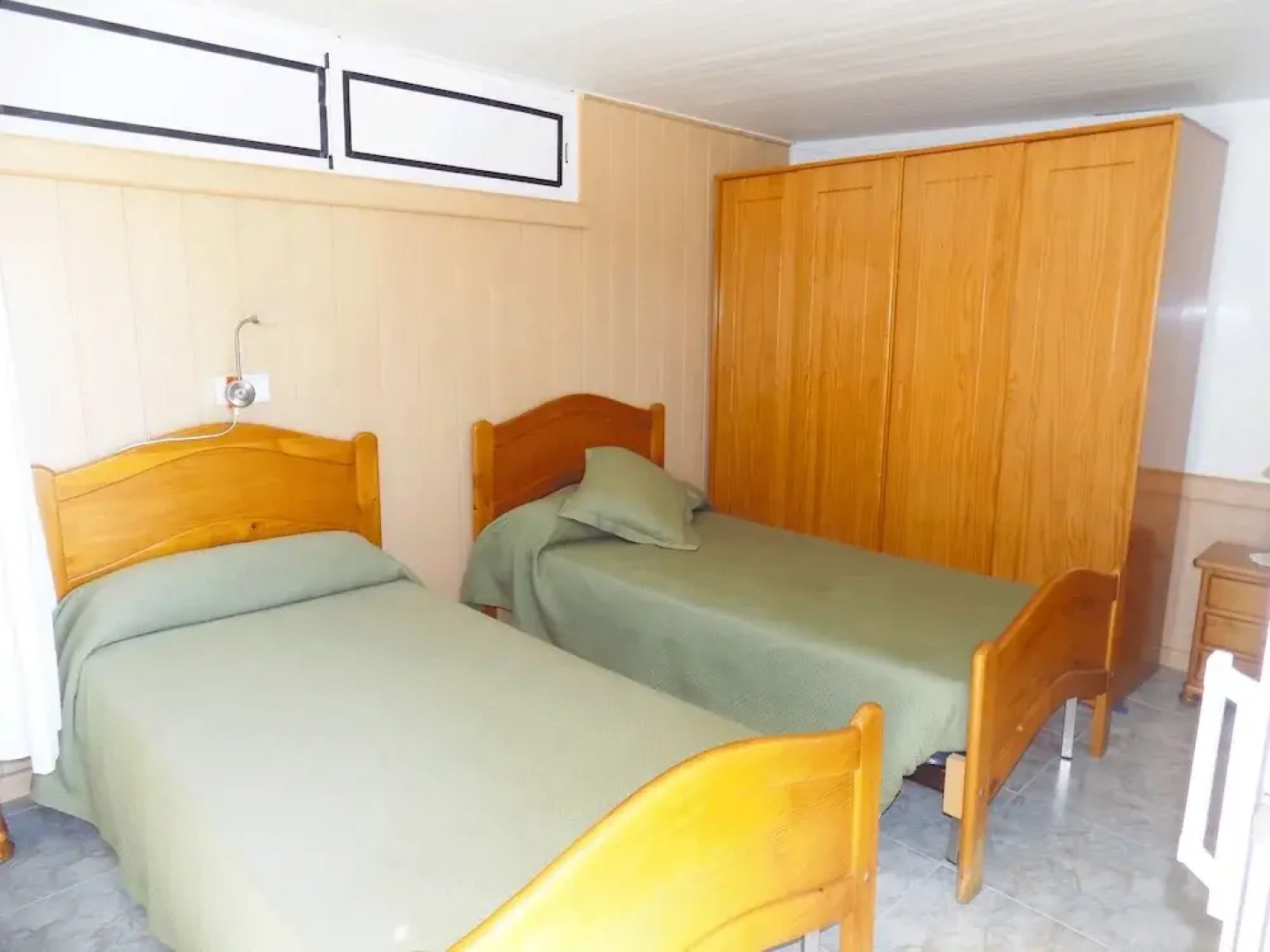 Apartsalou Horisonte La Pineda