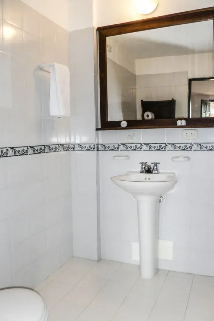 Hotel Mision Santa Barbara RNT 4799