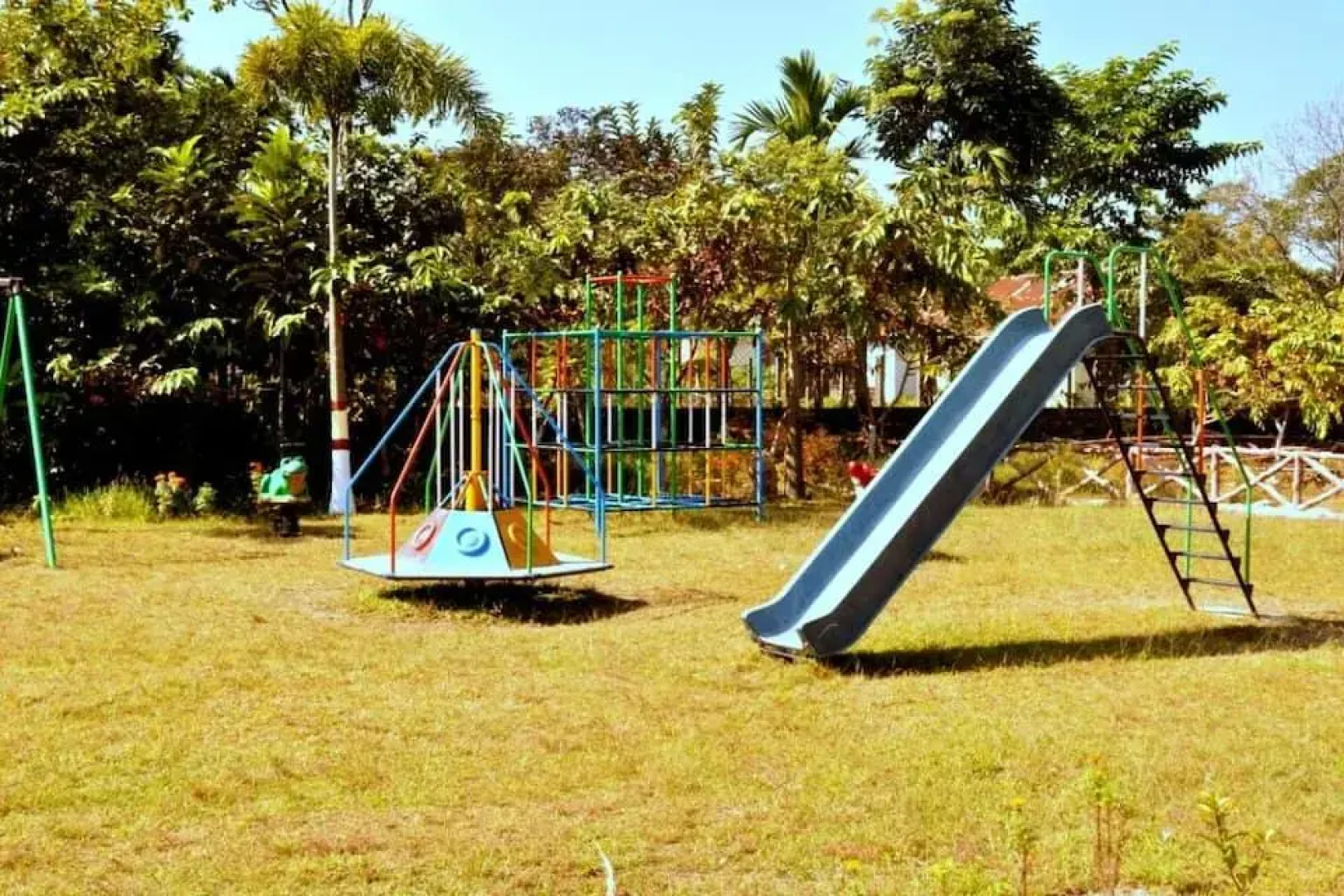 Dreamland Hotel, Dooars