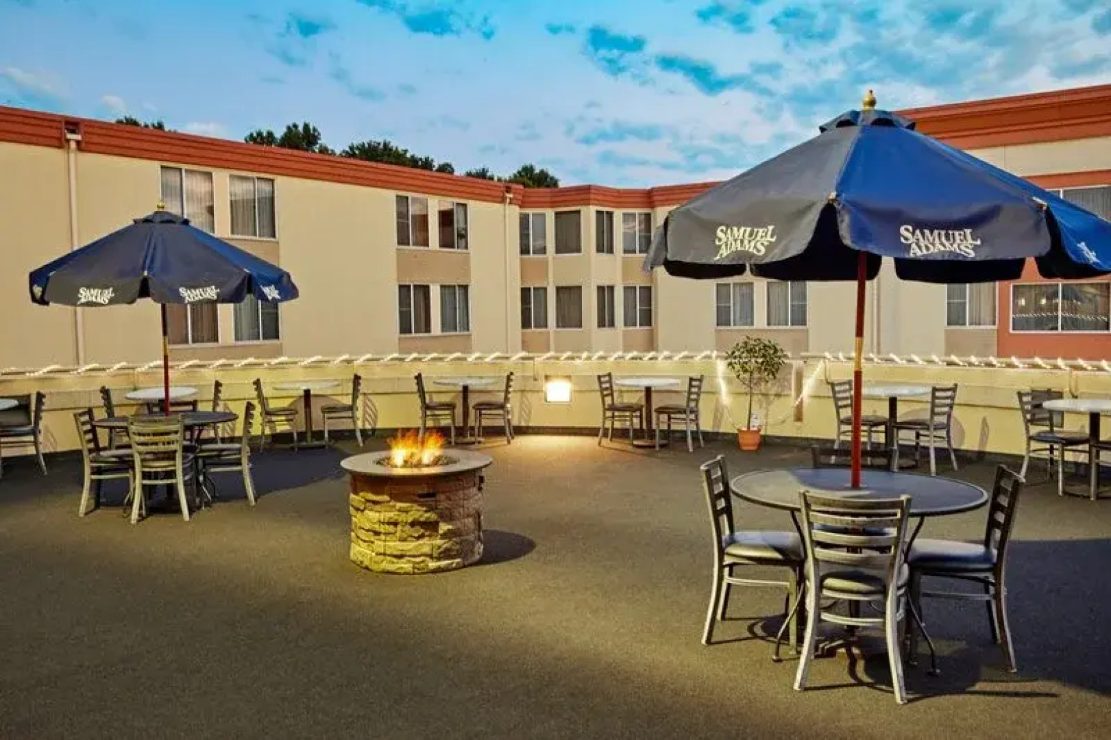Holiday Inn Allentown-I-78 (Lehigh Valley)