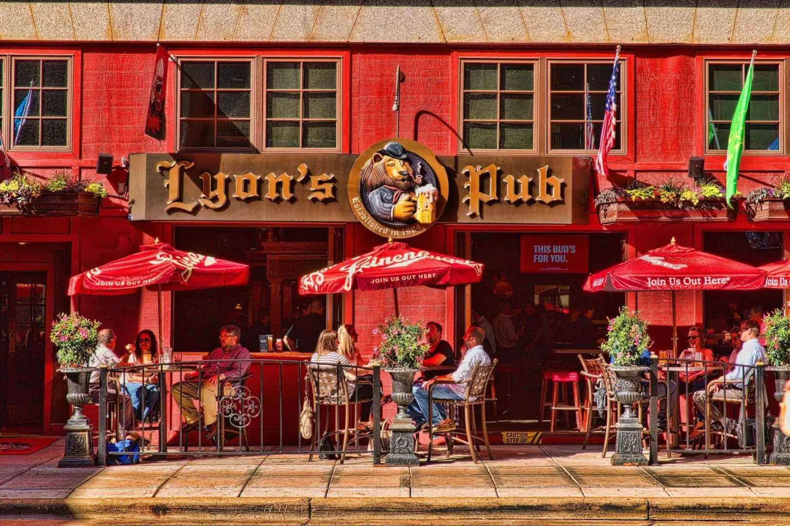 Embassy Suites by Hilton Minneapolis Downtown