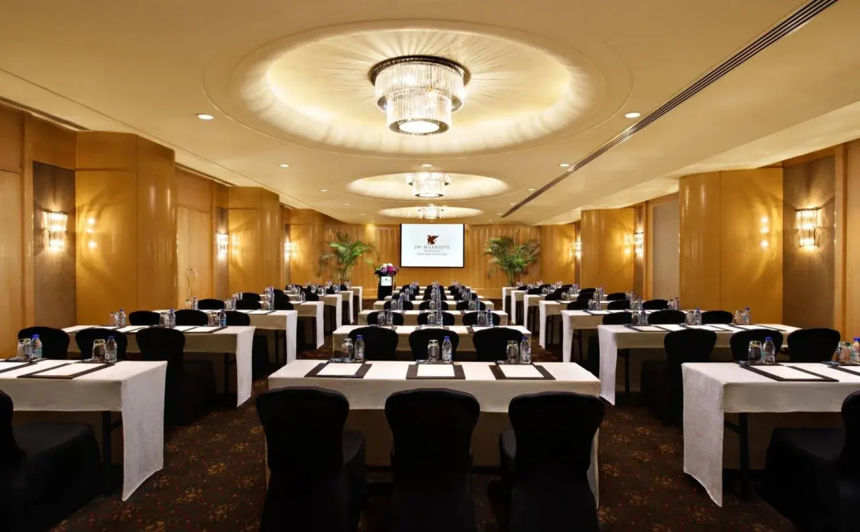 JW Marriott Hotel Shanghai Tomorrow Square