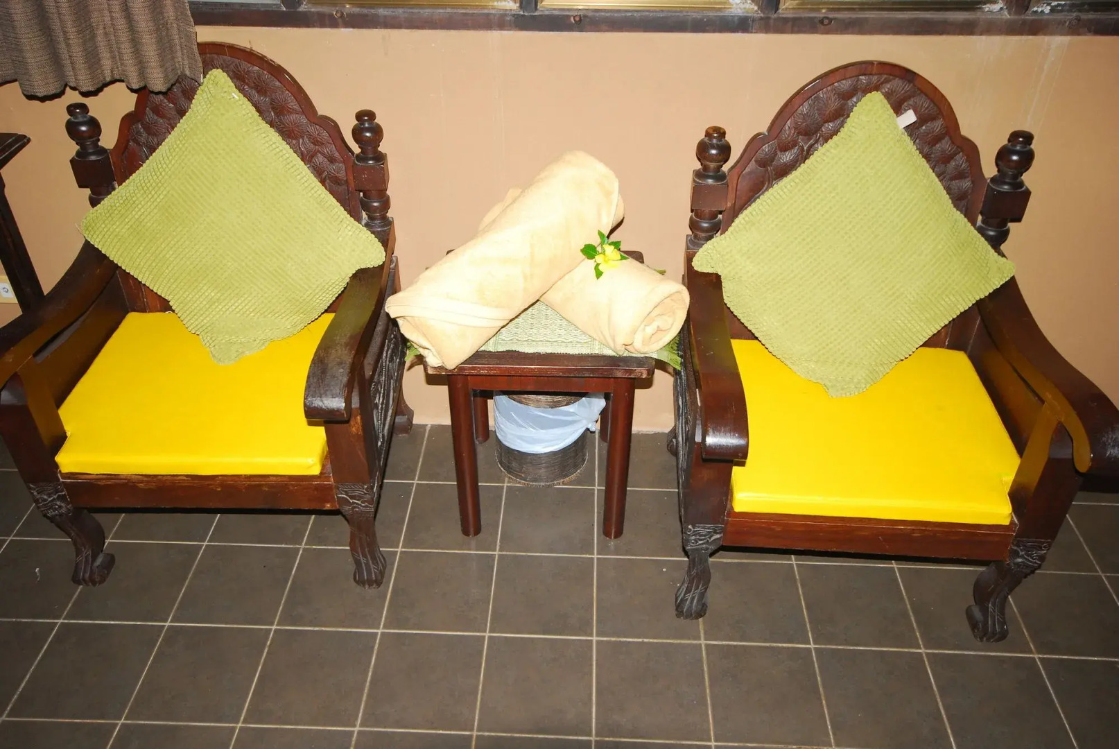 Melina's Beach Front Bungalow