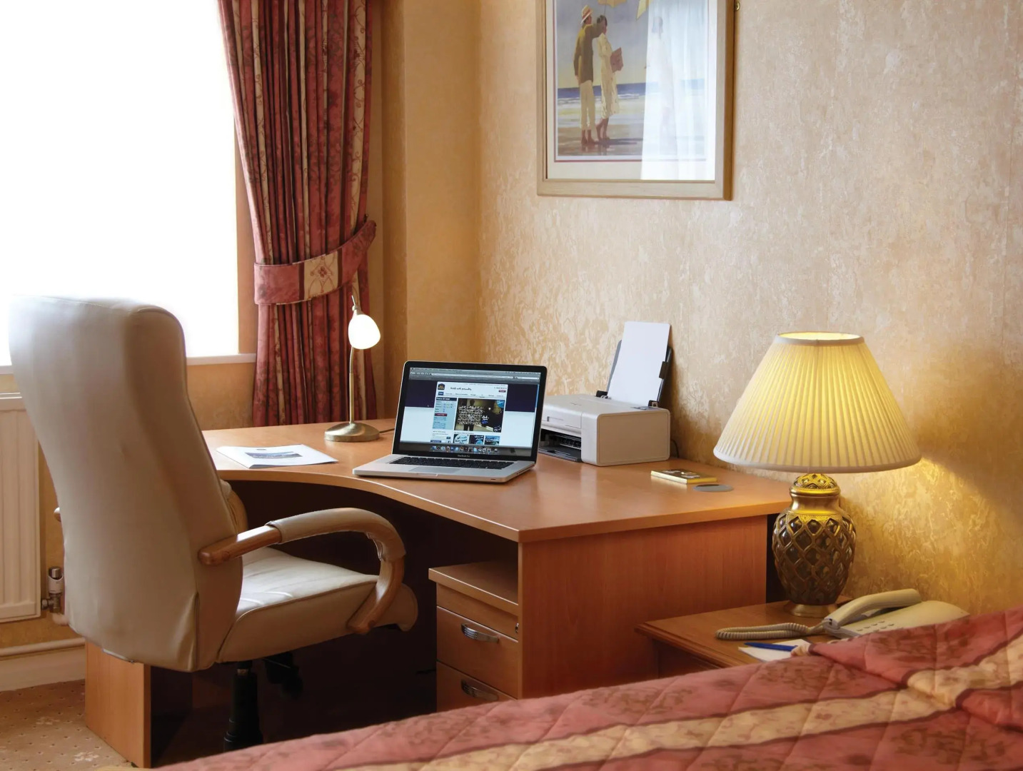 Tiverton Hotel Lounge & Venue