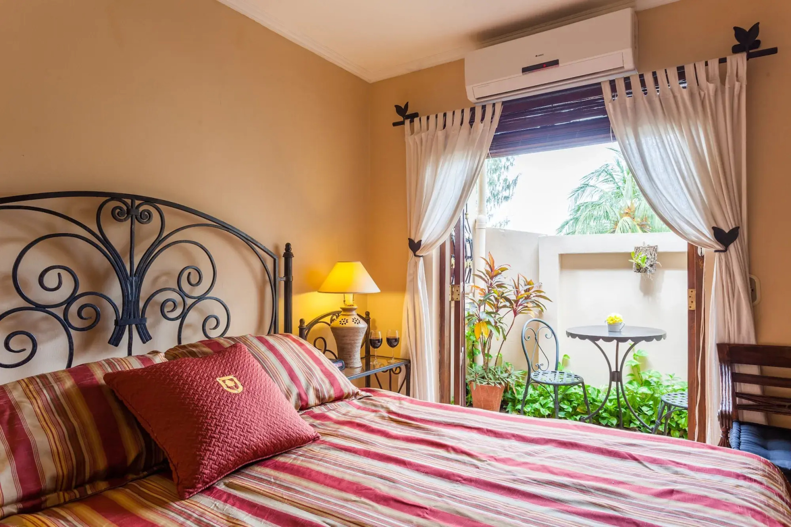 Hotel Los Robles