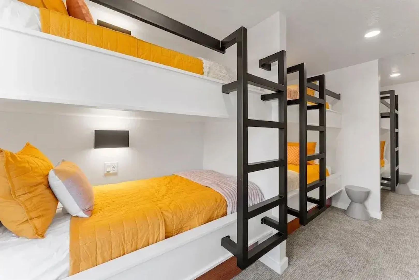 Sand Cove Retreat 5 Bedroom Townhouse