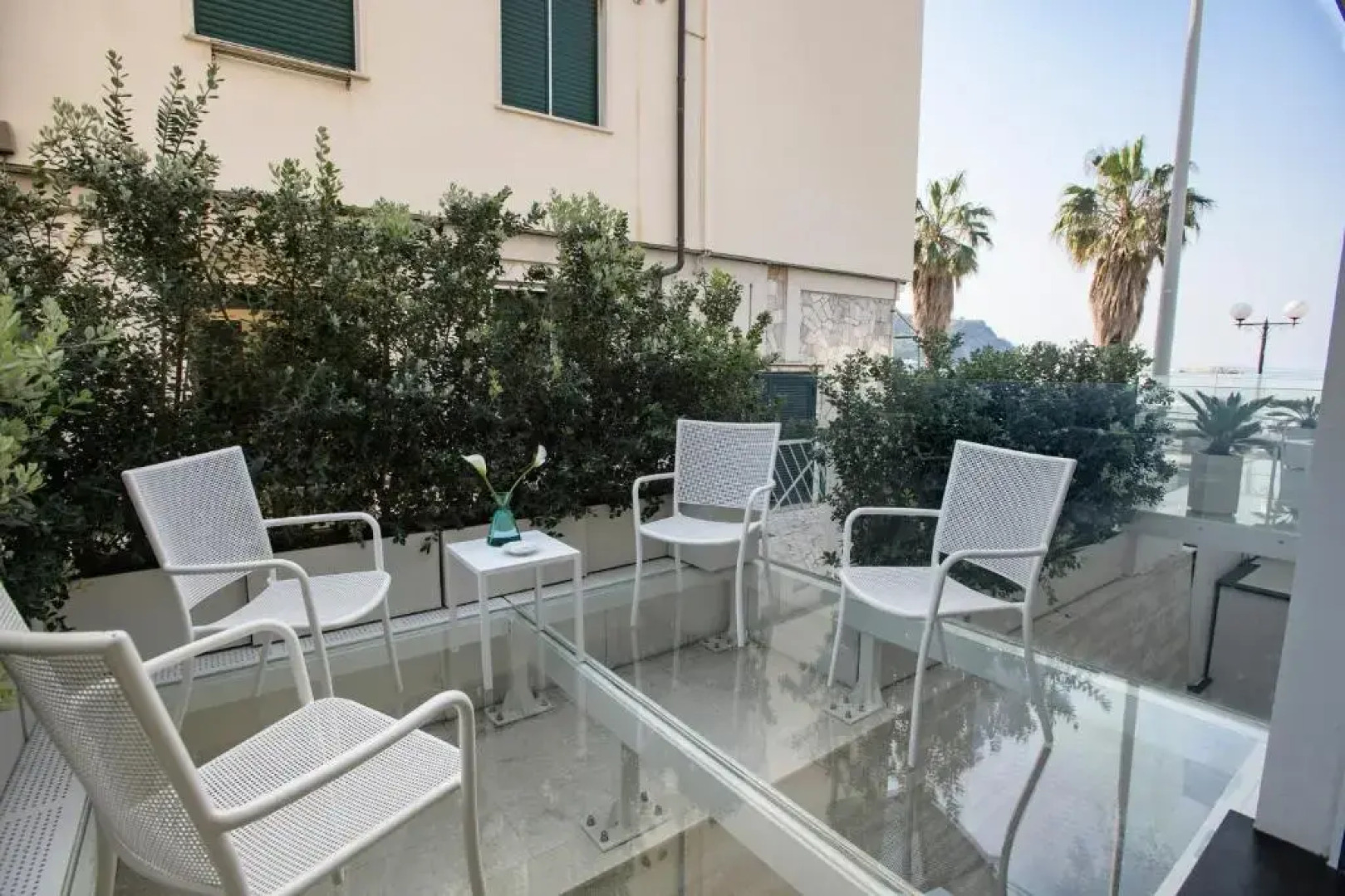 VistAmare Luxury Retreat