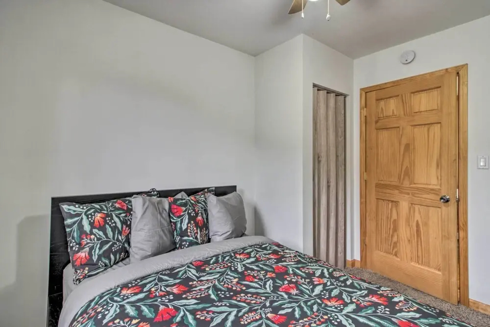 Dog-friendly Crosby Home w/ Bike Storage!