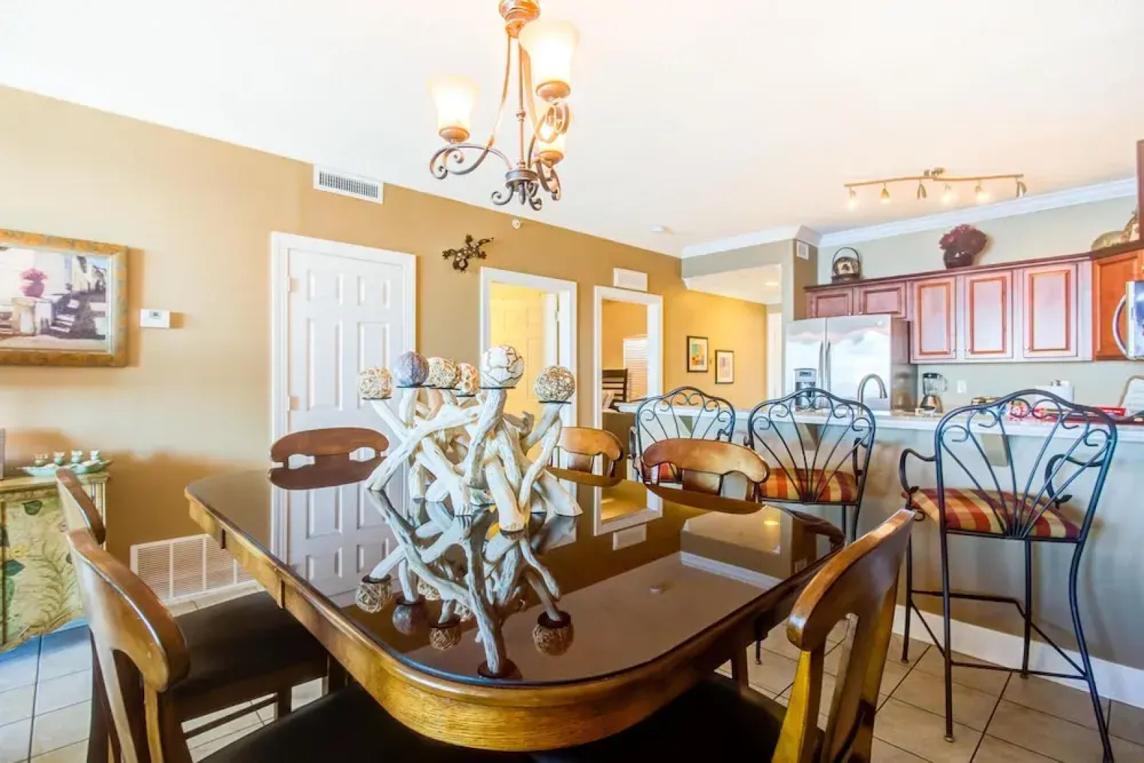 Tropic Winds Condominium