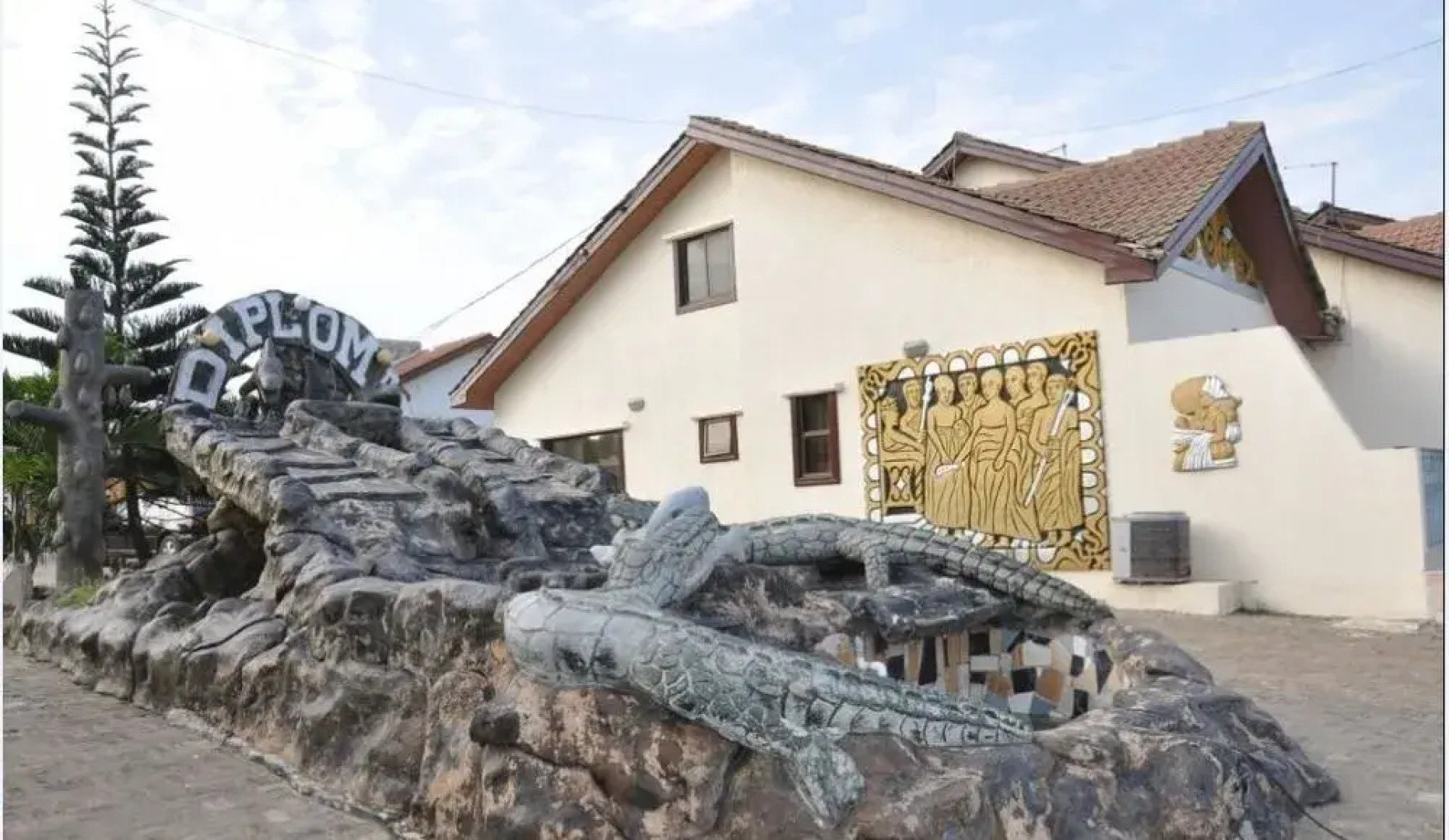 Diplomat Beach Resort